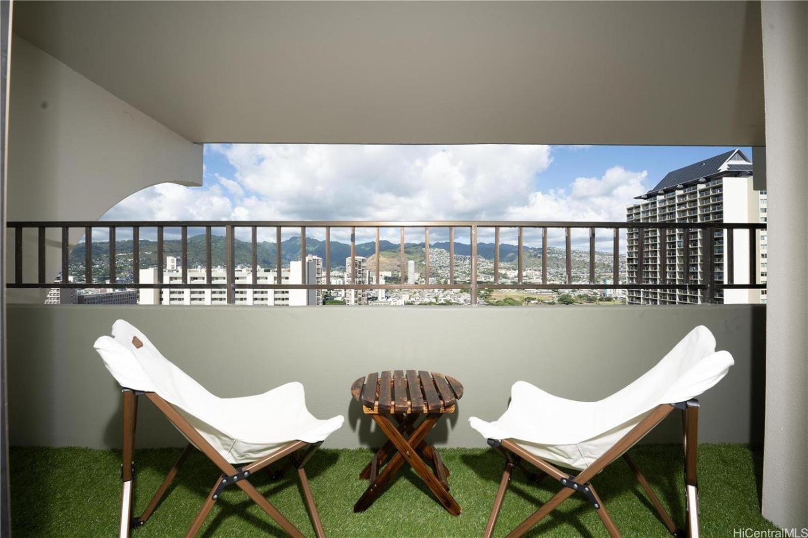 Island Vacations Aparthotel โฮโนลูลู ภายนอก รูปภาพ